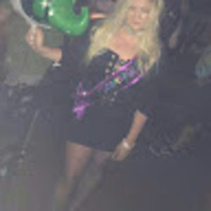 Meet your Posher, Cara